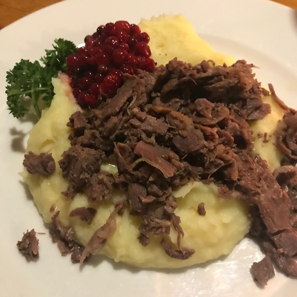 F83A2CDD-7C6D-41AC-854A-6EF9B41D435E