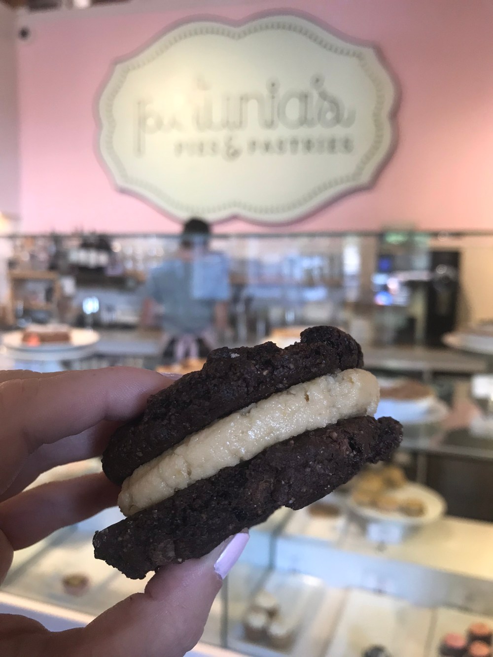 3AF29D64-45F5-401C-8DE0-EB09EAB37703