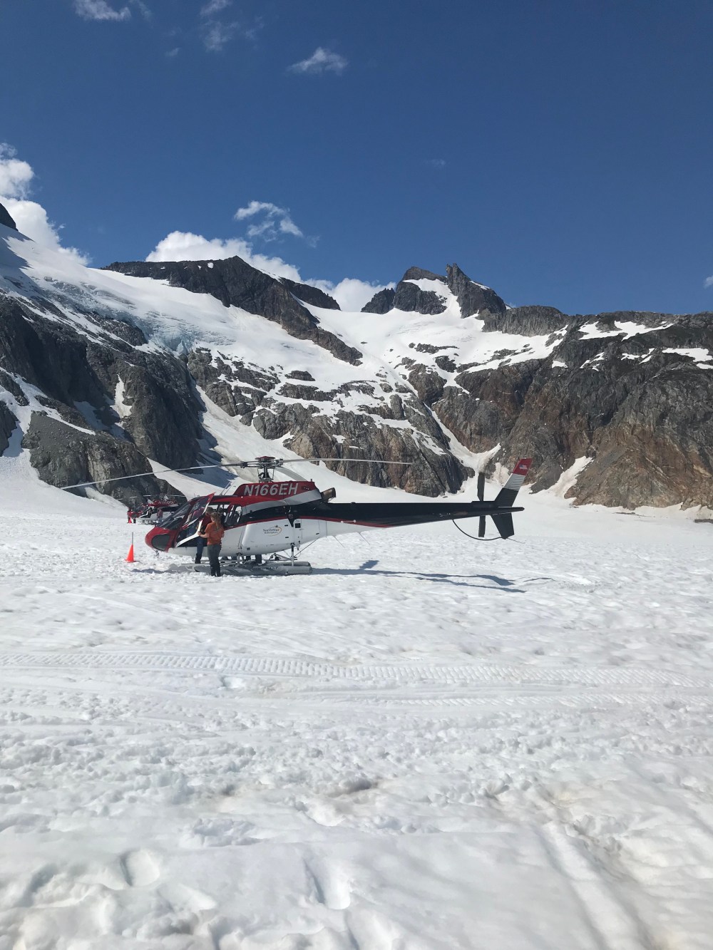 3E53115E-2EB1-435E-B7B1-DACCBB34E6EC