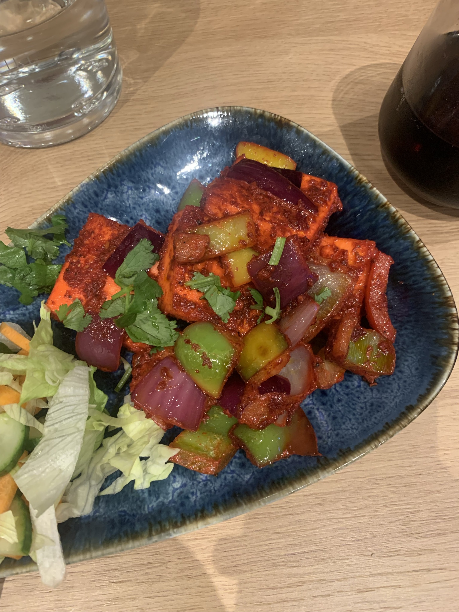 5F80B462-A6EA-47FF-95EF-06080402F7DB