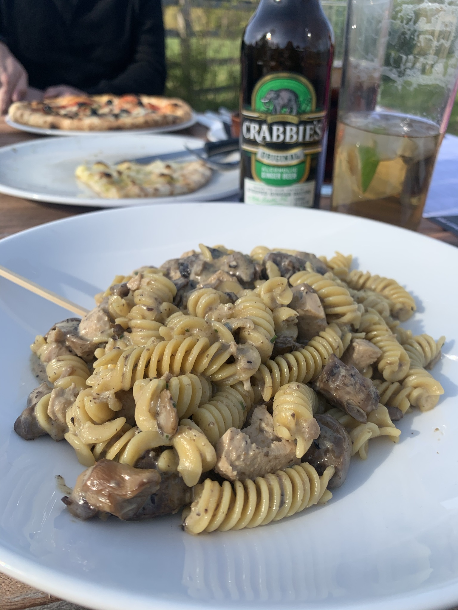 B1C9C7EF-C633-4B15-B6AD-0EB7BC114033